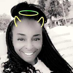 Meet your Posher, Ebony